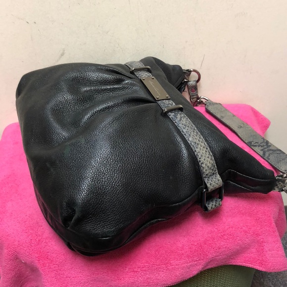 Kenneth Cole Large Hobo Purse - Picture 5 of 7